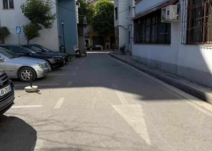 Armando's Apartament *